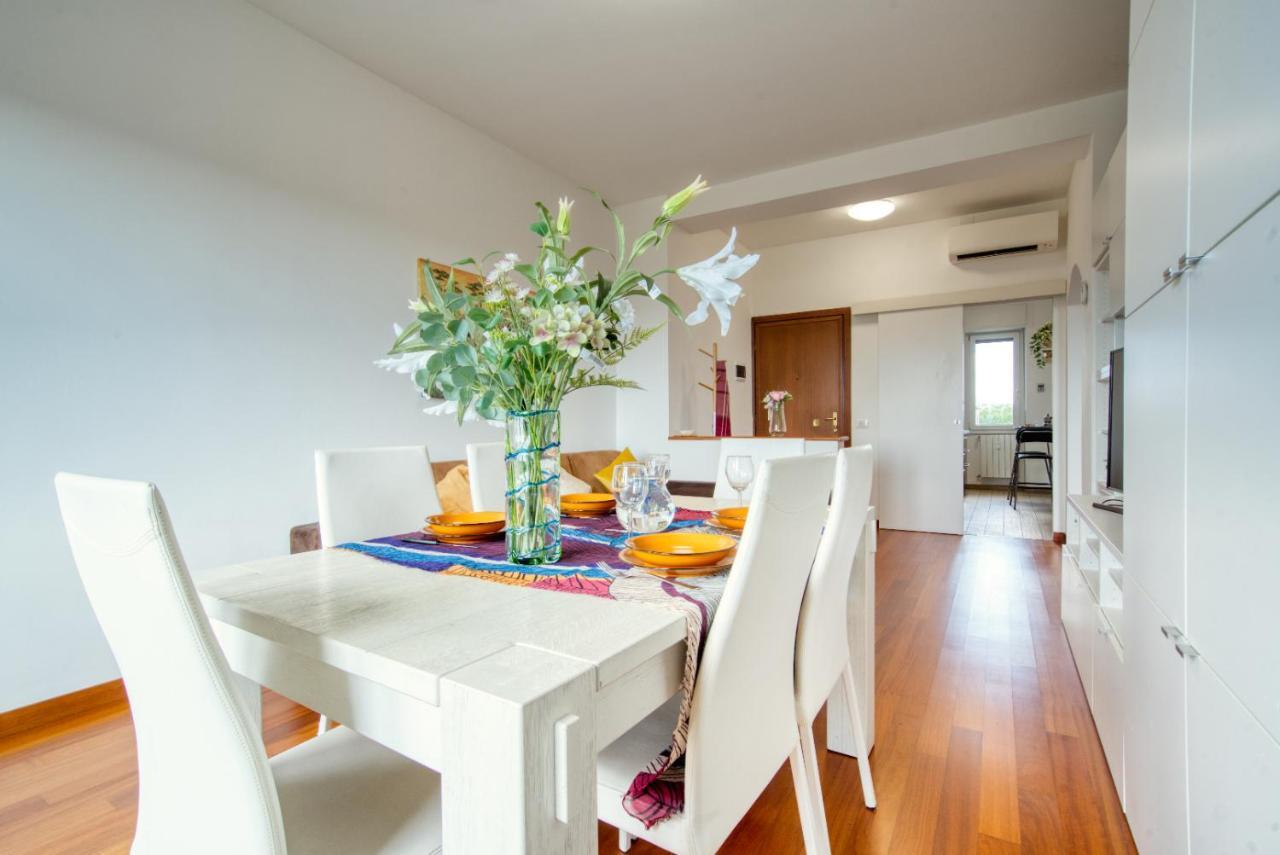 Caseospitali - Casa Park View, Ampio Trilocale Per Famiglie Sul Parco Milánó Kültér fotó