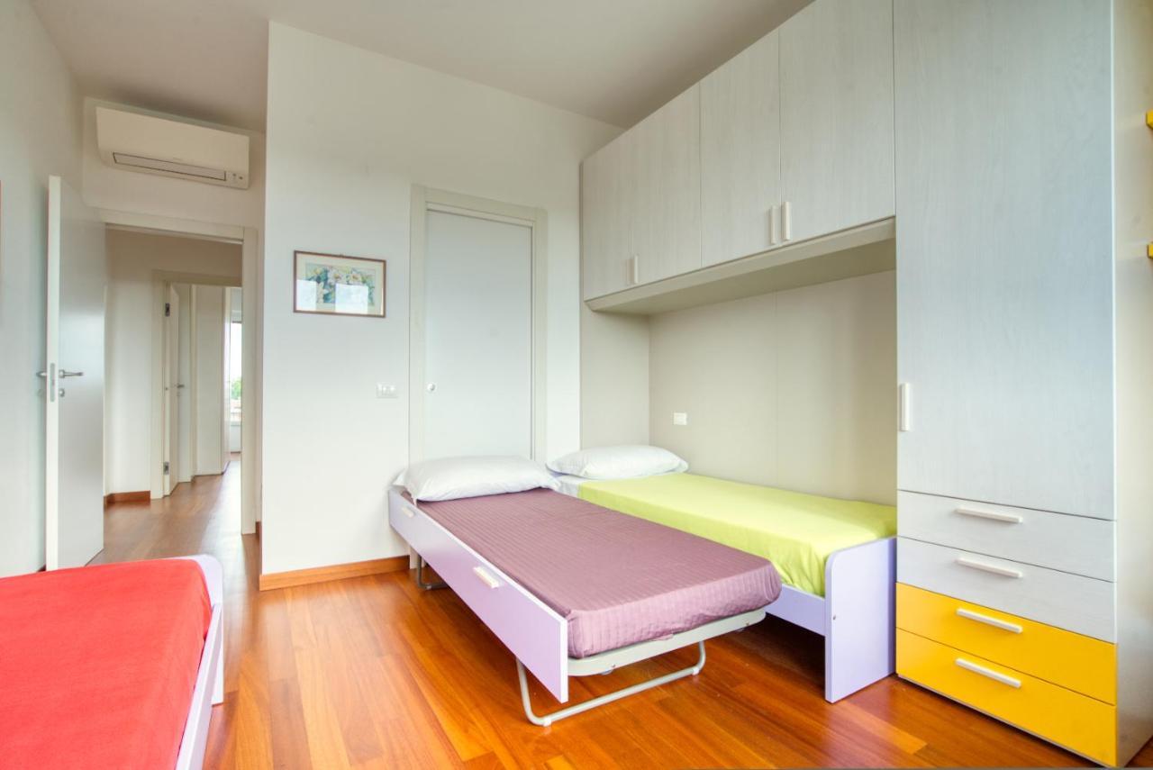 Caseospitali - Casa Park View, Ampio Trilocale Per Famiglie Sul Parco Milánó Kültér fotó
